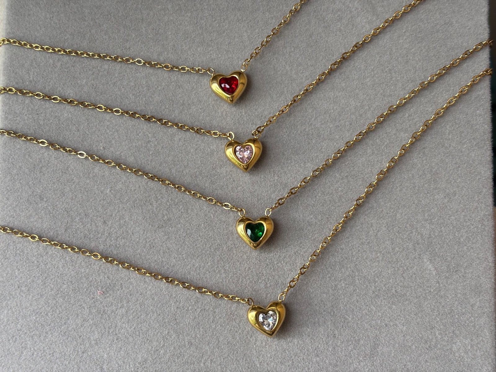 Amore Fermati Necklace Collection