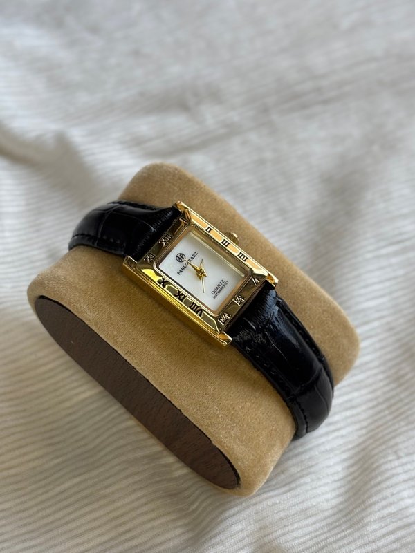 The Heritage Tank Watch