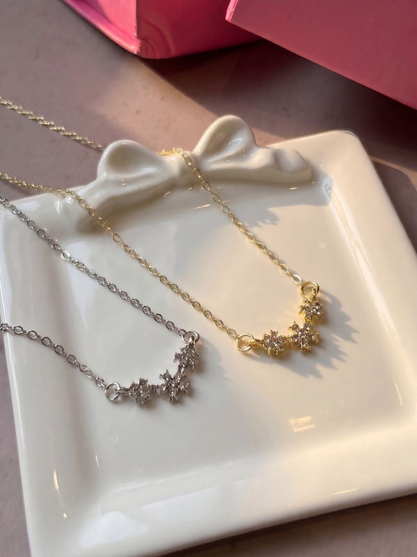 Sitara Necklace