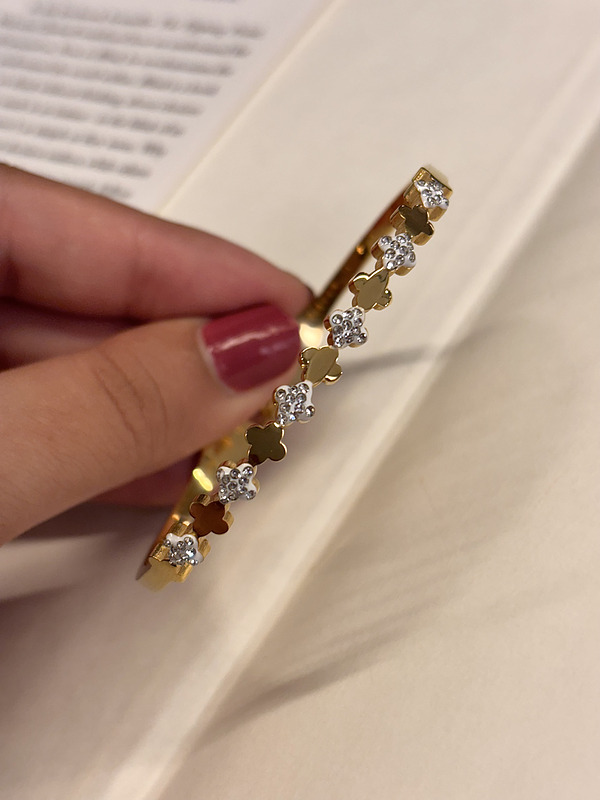 Clover Pavé Bracelet