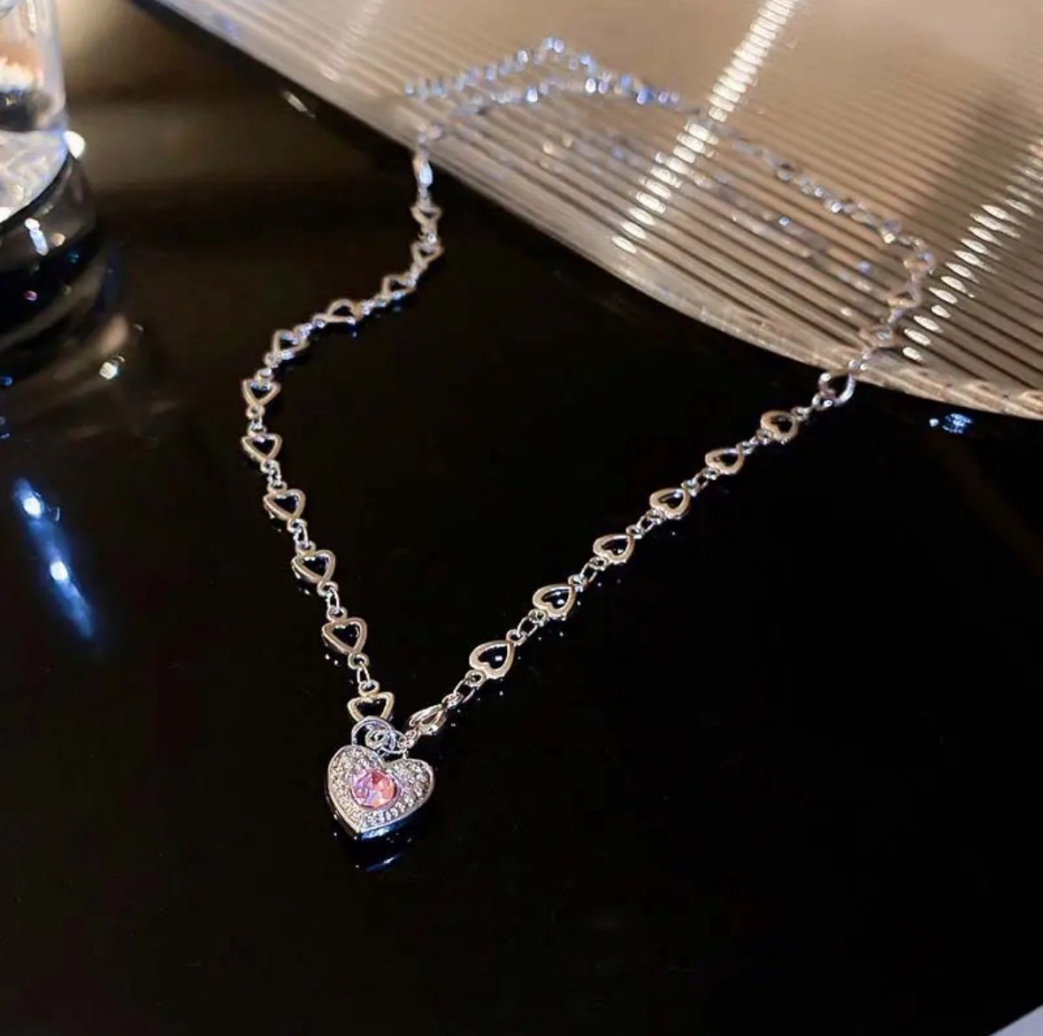 Mi Amor Necklace (Hot Pink Gem)