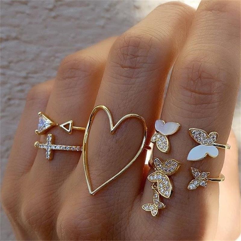 Hollow Heart Rings Set