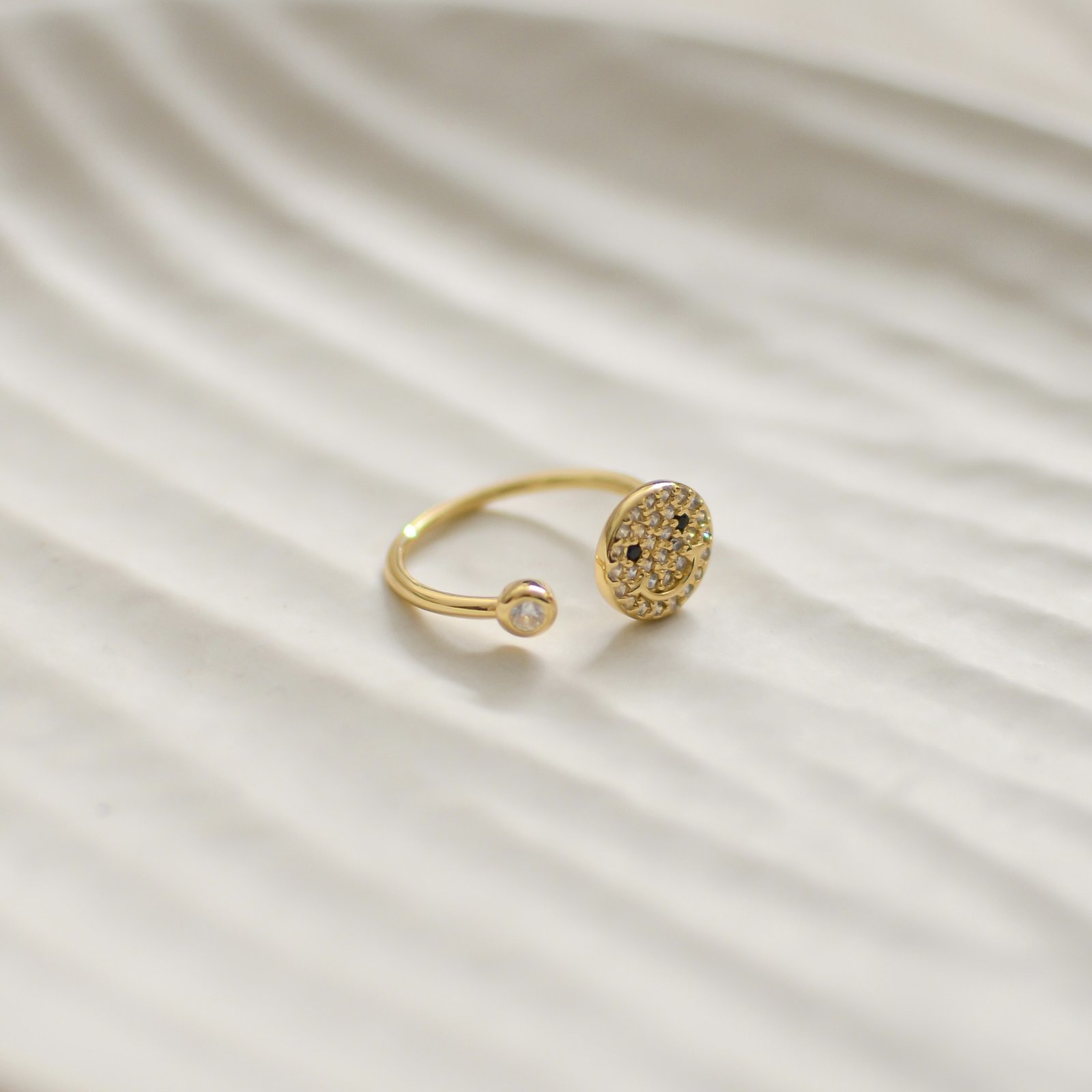 Millionaire Smiley Ring