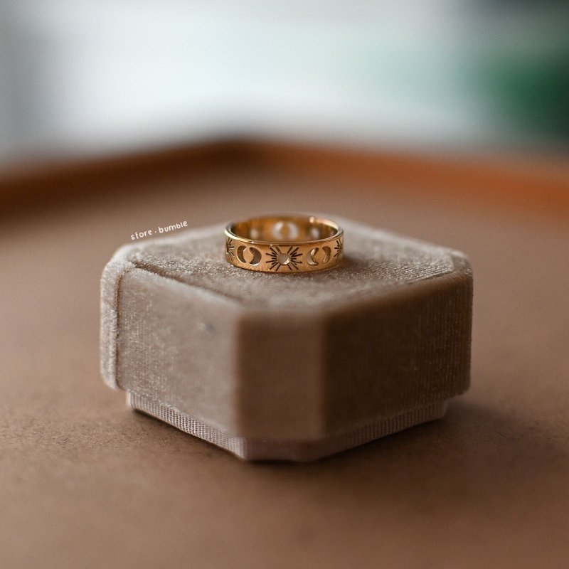 Celestial Shift Ring (Stainless Steel)